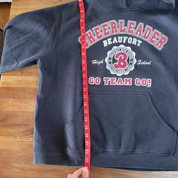 Cheerleading sweatshirt. - Picture 7 of 7